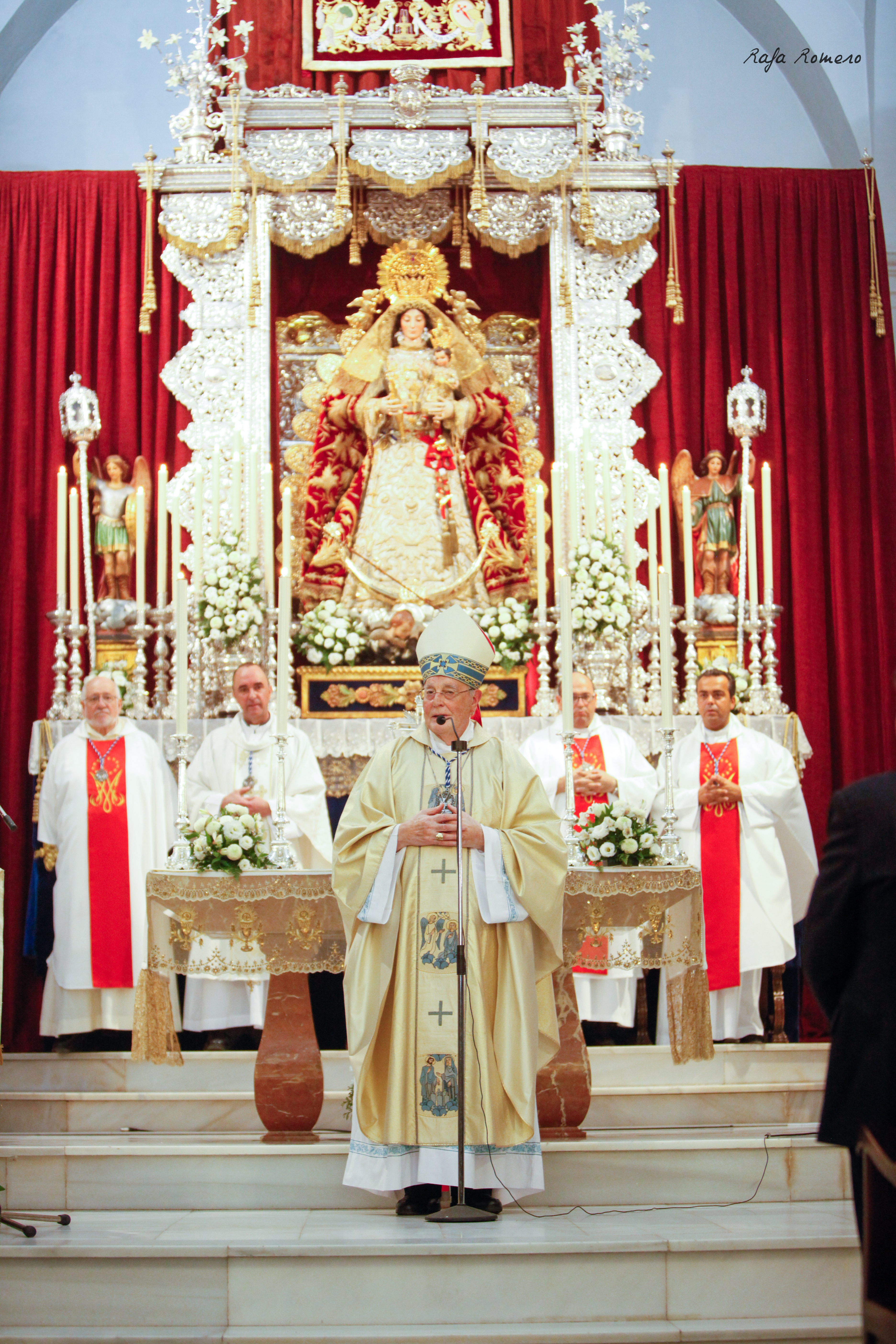 Solemne Misa Pontifical de proclamación de Patronazgo Litúrgico y Canónico. 9 de octubre de 2018.